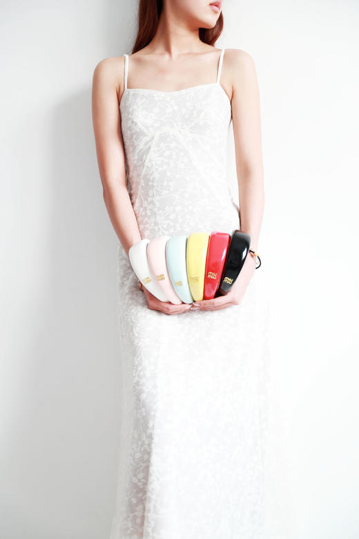 高颅顶发箍，千金既视感。显高显脸小の金属字母复古发箍C052988 商品图7