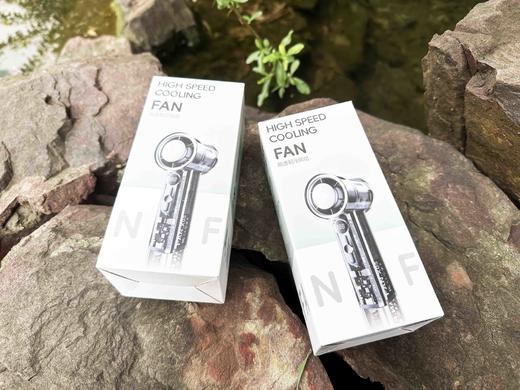 【小巢糖同款 市面顶配/爆款】透明无刷电机3000毫安版半导体涡轮手持风扇 商品图0