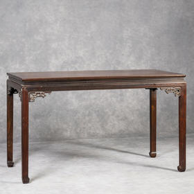 清	红木束腰马蹄腿夔龙纹角牙画桌