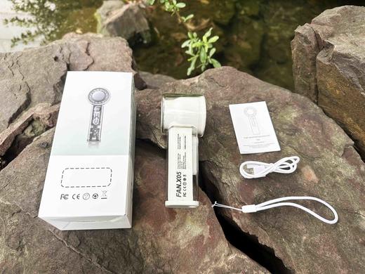 【小巢糖同款 市面顶配/爆款】透明无刷电机3000毫安版半导体涡轮手持风扇 商品图4