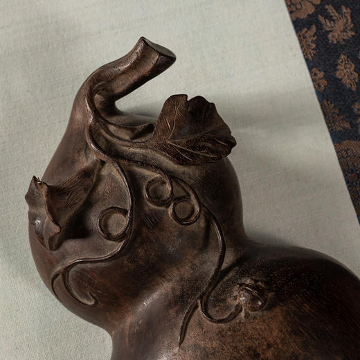 清	紫檀木雕葫芦形镇纸 商品图2