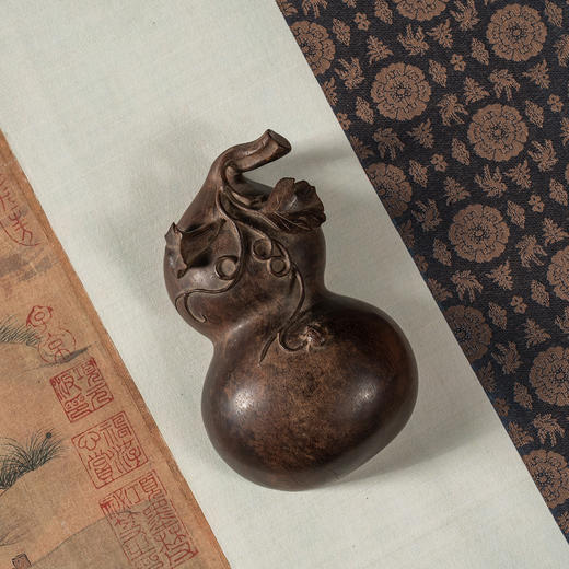 清	紫檀木雕葫芦形镇纸 商品图0