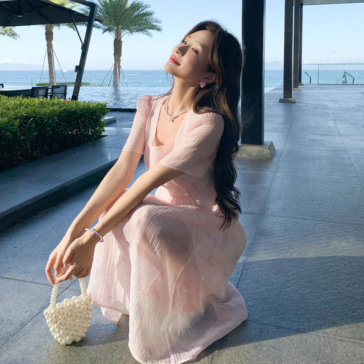 奢姿大码女装2025夏季减龄清冷遮肉印花连衣裙胖妹妹方领时尚裙子9952858209 商品图2