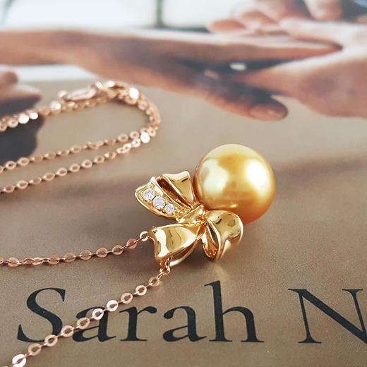 【天然正品】AU750黄金镶钻镶天然约11MM浓金色近无暇海水珍珠吊坠项链20.8*11.0*11.0MM（皆取最大值）女士现售价：3980！060525NJS31 商品图4