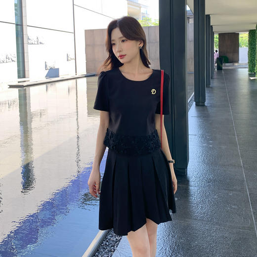 奢姿大码女装2025夏季减龄提花拼接两件套胖妹妹钉珠时尚百褶套装9952921806 商品图2