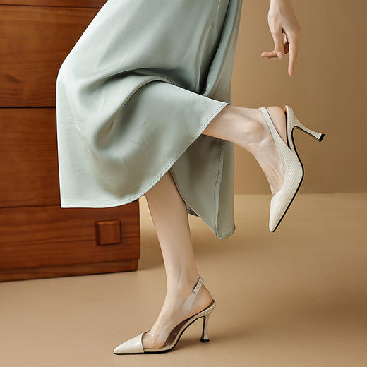 【预售5天】白色尖头高跟凉鞋女新款气质性感细跟包头后空单鞋女FDJ&YC--280 商品图4