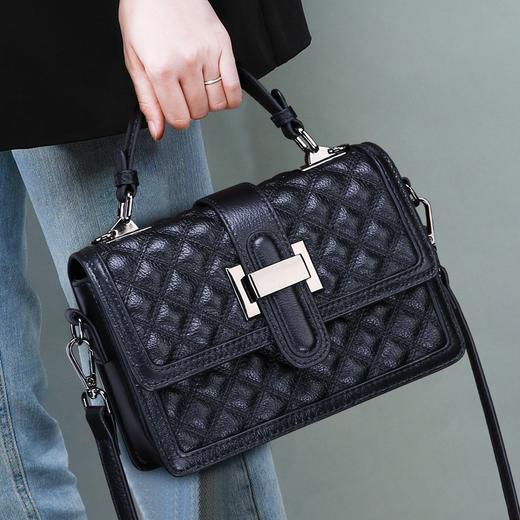 【预售3天】时尚百搭质感菱格斜挎包2025新款女包手提包D1816 商品图1