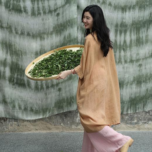 绽放旅行女装313朵/【甜茶系列·黄茶】砂洗苎麻茶染中袖连衣裙女限量 商品图2