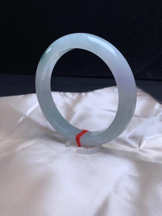 620090，60.8飘花手镯。飘清爽蓝花，秀气 商品图3