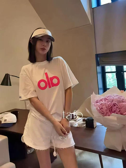 这也太好看了吧！ 美式alo高街风宽松短袖T恤！ 商品图2