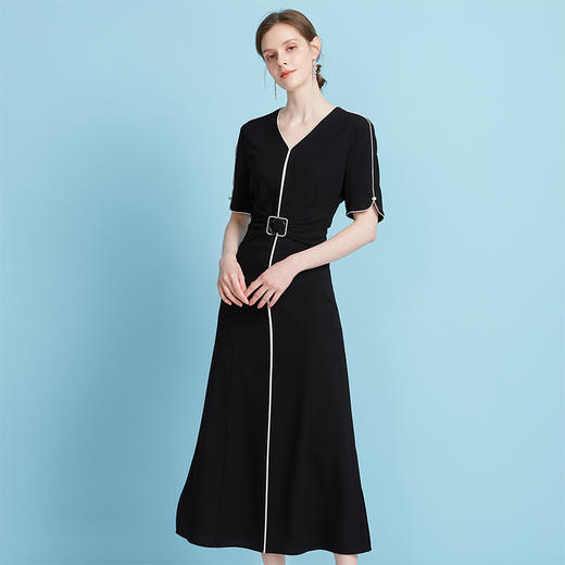 EITIE爱特爱夏季新款气质法式优雅显瘦黑色连衣裙7807577 商品图2