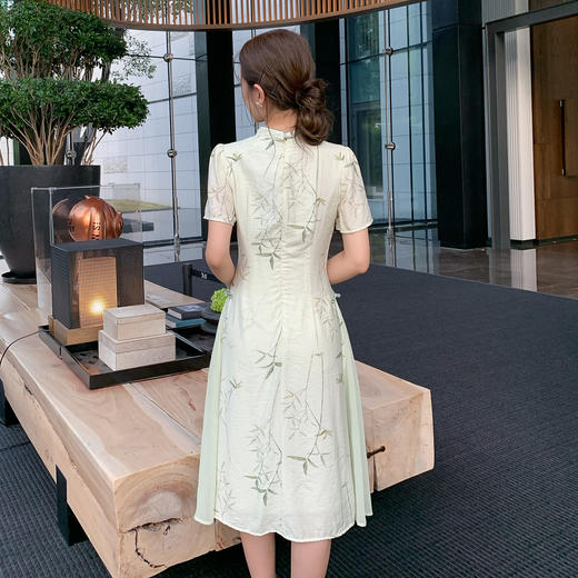 奢姿大码女装2025夏季气质立领拼接连衣裙胖妹妹改良旗袍时尚裙子9952853275 商品图3