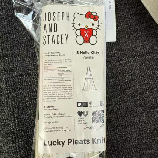 韩单正品 JOSEPH&STACEY三丽鸥HelloKitty联名百褶可爱针织手提包
原价69800韩元 商品图6