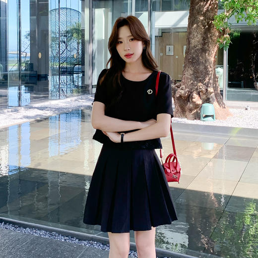 奢姿大码女装2025夏季减龄提花拼接两件套胖妹妹钉珠时尚百褶套装9952921806 商品图4