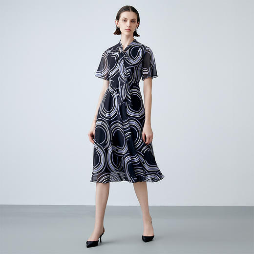 EITIE爱特爱夏季新款飘带V领收腰法式通勤显瘦印花连衣裙7807526 商品图1