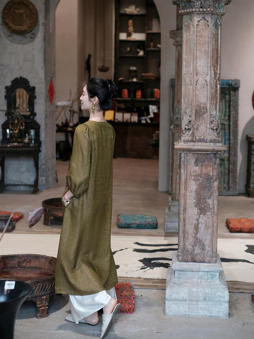 盛唐婧 |真丝提花罗团簇锦花宽松连衣裙 商品图4