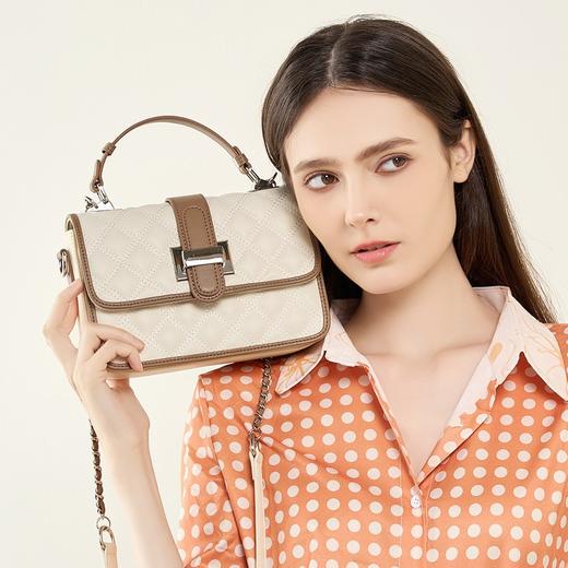 【预售3天】通勤女包百搭流行菱格单肩包2025新款高级感斜挎包D2677 商品图2