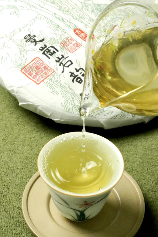 2025【曼岗岩韵】岩石缝里钻出来古树茶 商品图5