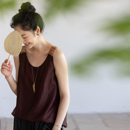 牧衣游原创 19姆米薯莨染香云纱毛织马夹设计感无袖上衣 悠然步履 商品图0