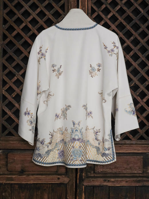 盛唐牡丹大师系列| 重工盘金江崖海水纹外套-白色 商品图5