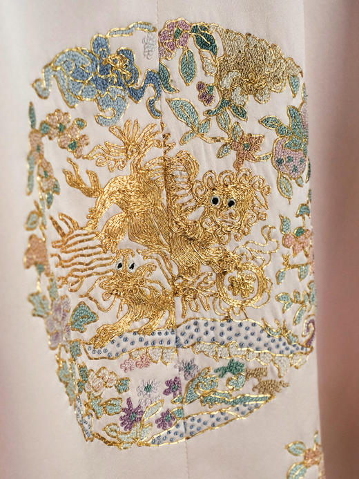 盛唐牡丹大师系列| 重工刺绣盘龙团花外套-粉红 商品图4