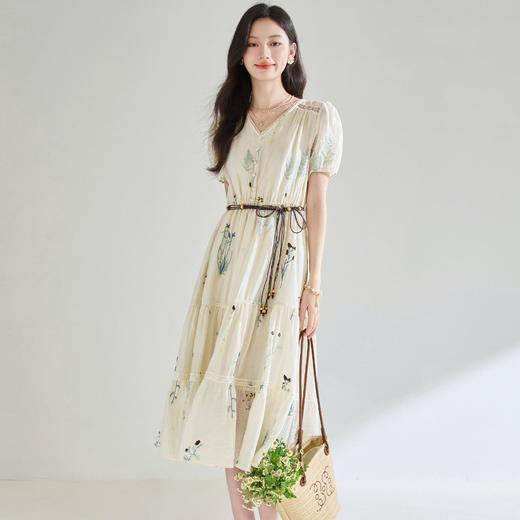 【高货sh】全新升级【铂金会员284/天猫379/差价95】(02050)洛诗琳重工植物刺绣天丝褶皱肌理拼接设计中长款连衣裙 商品图3