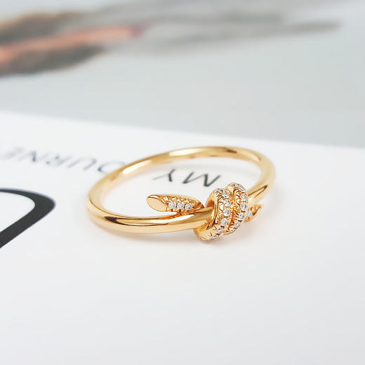 【95新】Tiffany & Co.蒂芙尼Knot系列18K玫瑰金镶钻Knot绳结戒指58号女士现售价：9000！190525NJS19 商品图2