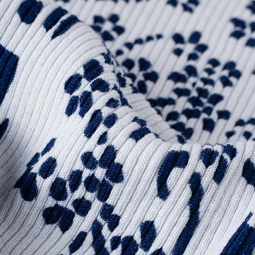 【林栖设计小店】【现货】桑蚕丝混纺毛织上衣蓝印花纹复古气质2025夏季新款上衣女1952527 商品图6