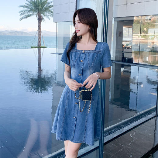 奢姿大码女装2025夏季气质方领设计连衣裙胖妹妹时尚休闲牛仔裙子9952821969 商品图2