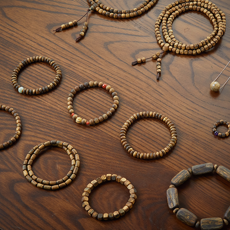 中国沉香文化博物馆交易中心·珍藏级沉香手串，稀有星洲系沉香、珍贵绿奇楠，过手留香！