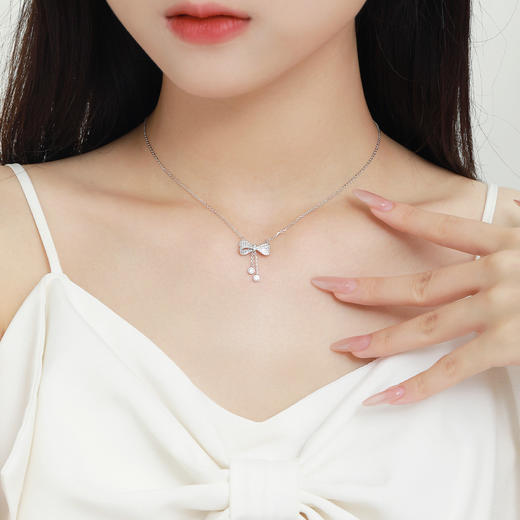周大生流苏蝴蝶结银项链女S925锁骨链小众设计感送女友生日礼物 商品图2