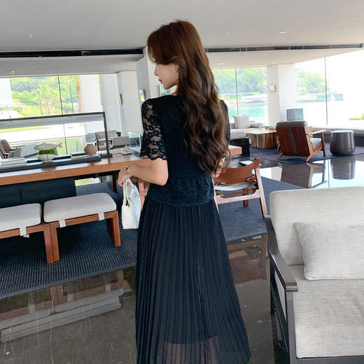 【清仓超15天不保价】奢姿大码女装2025夏季蕾丝拼接百褶气质连衣裙胖妹妹时尚方领裙子9952853128【1】 商品图3