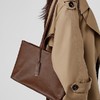 【预售3天】通勤质感托特包2025新款小众设计单肩包大容量复古包D2907 商品缩略图0
