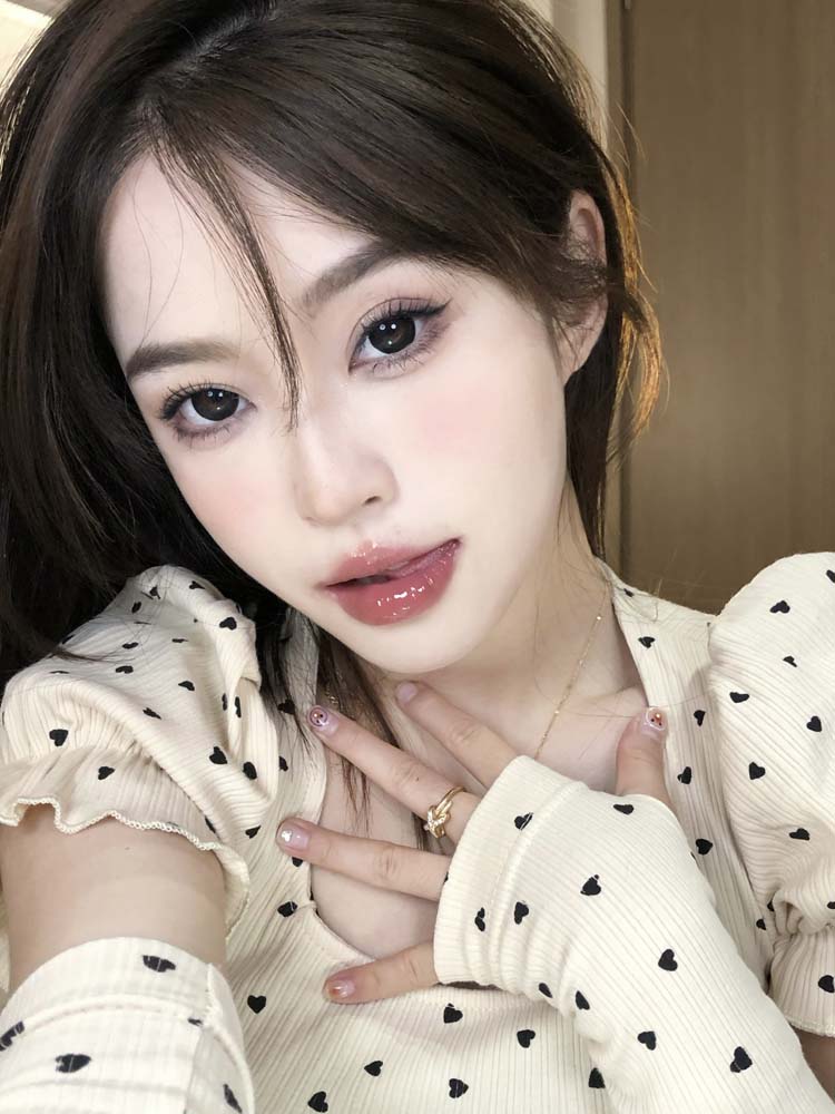 Hanawink 半年抛 甜丧黑兔 直径14.5mm着色14.0mm