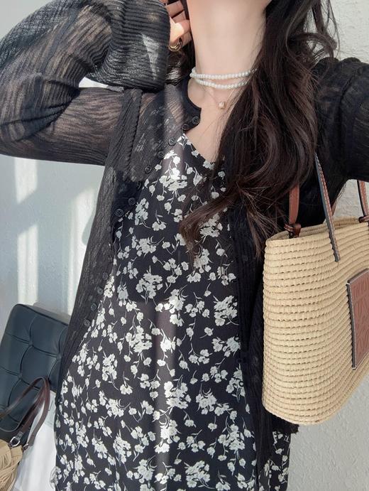 法式浪漫V领随身小碎花吊带雪纺裙显瘦连衣裙 商品图7