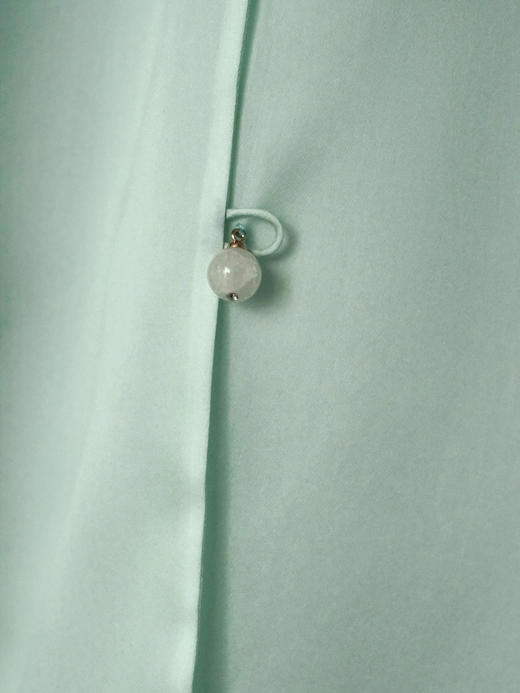 盛唐牡丹大师系列| 喜上眉梢团纹欧根缎手绣外套-绿色 商品图2