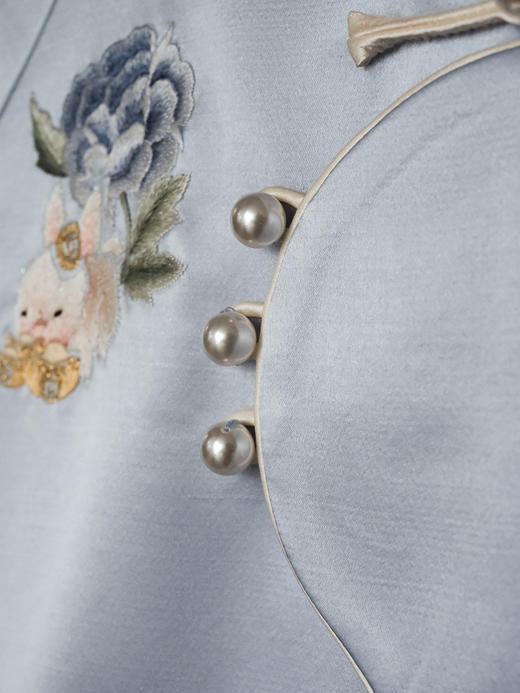 盛唐牡丹大师系列| 玉兔踏月花瓣襟丝毛外套 商品图1