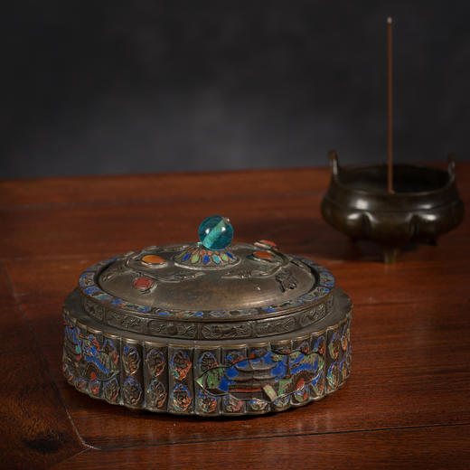 二十世纪	铜胎珐琅彩西洋盖盒 商品图1