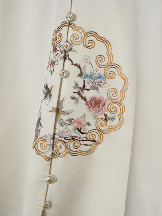 盛唐牡丹大师系列| 喜上眉梢丝毛手绣外套-白色 商品图1