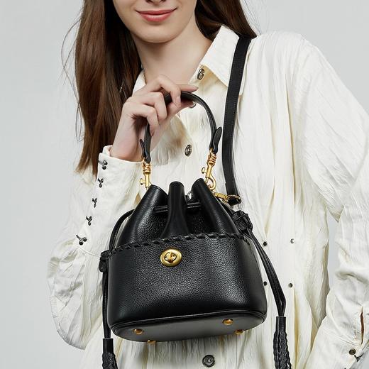 【预售3天】小众流苏抽绳包包单肩斜挎包时尚水桶包D3087 商品图2