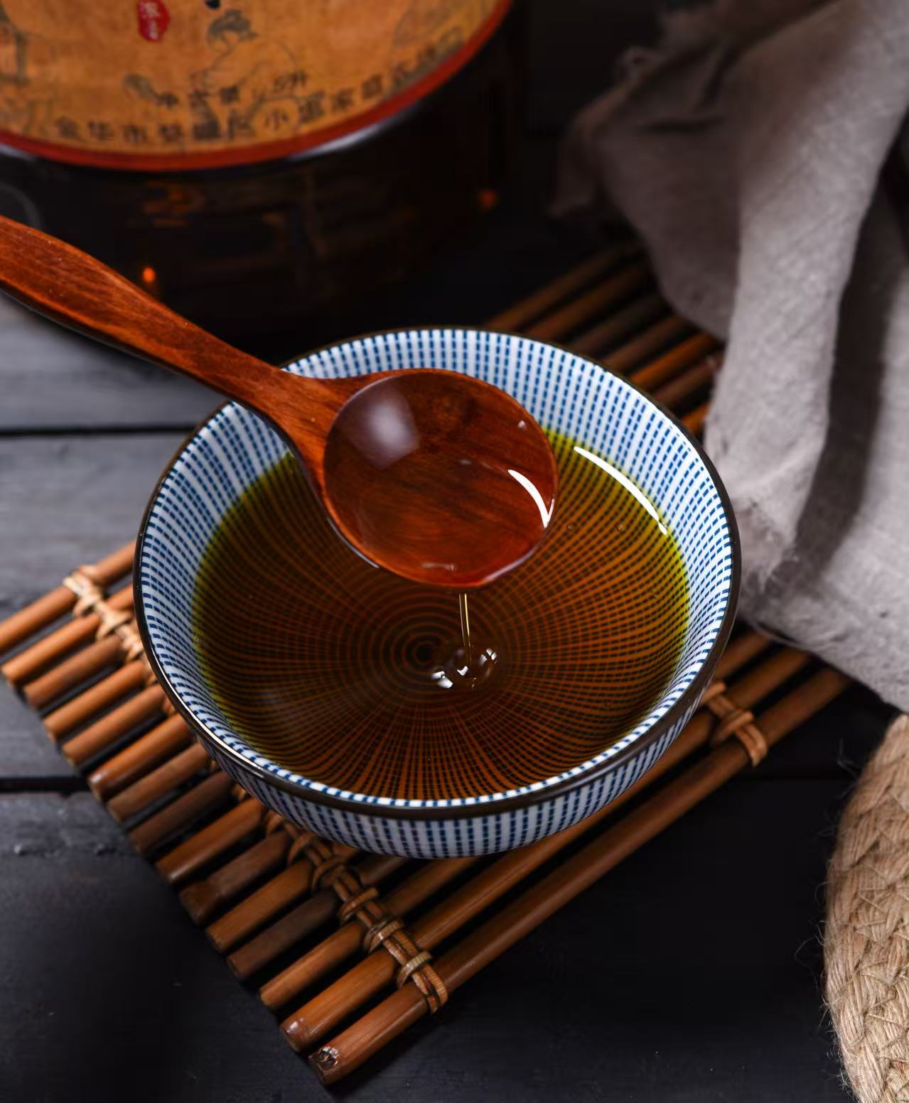 2025年新榨金华土菜籽2.5L米马姐姐用多年的金华鲜榨土菜籽油