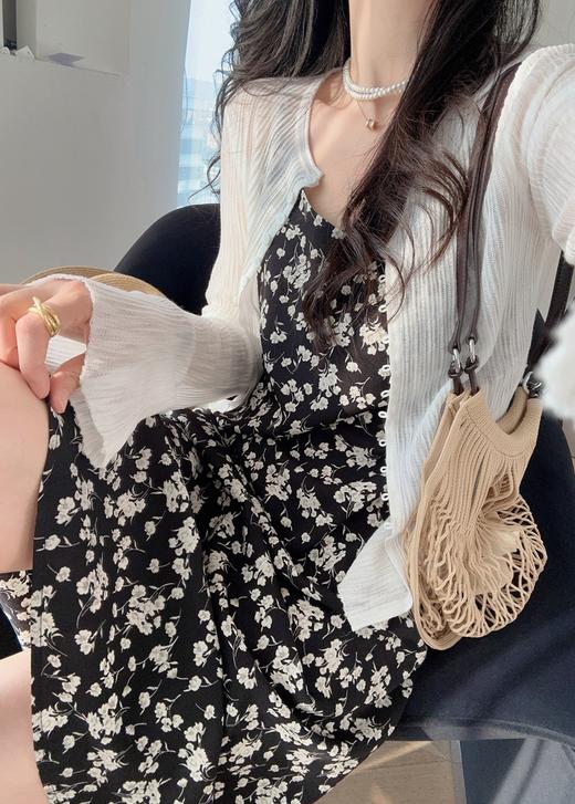 法式浪漫V领随身小碎花吊带雪纺裙显瘦连衣裙 商品图9