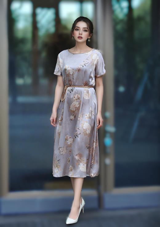 大圆领撞色连肩袖系带收腰连衣裙 商品图2