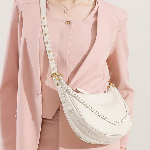 【预售3天】百搭饺子包链条腋下女包质感潮流单肩包D2988 商品图3