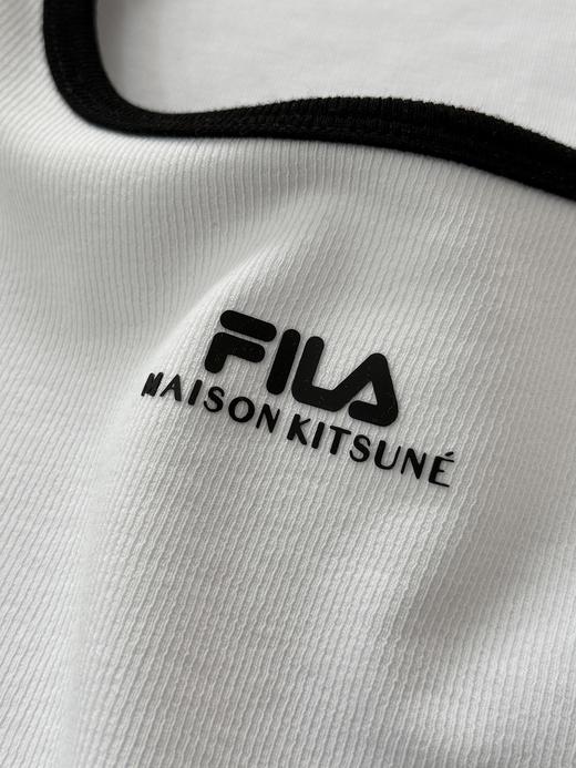 点此购买 斐乐夏季女士U领撞色修身短款上衣T恤 HGN 320108 商品图14