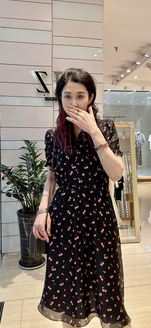 玖姿连衣裙 商品图0