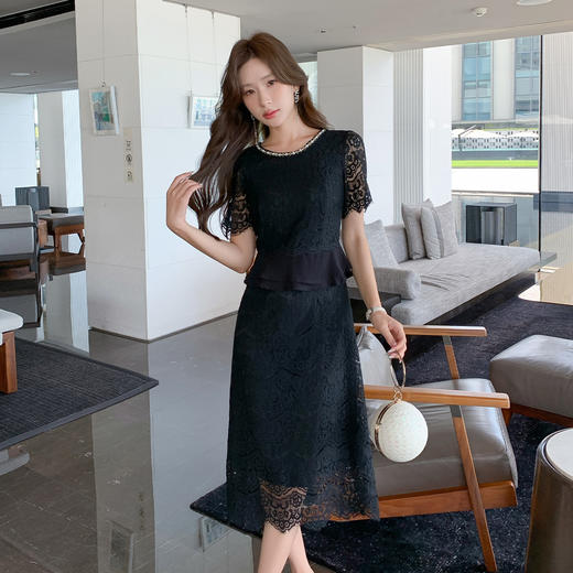 奢姿大码女装2026新款夏季胖妹妹法式拼接短袖蕾丝轻奢感连衣裙9952853289 商品图0