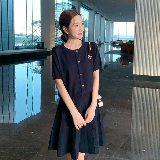 奢姿大码女装2025夏季减龄蝴蝶结饰品时尚两件套胖妹妹针织套装9652969766 商品图2