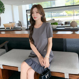 奢姿大码女装2025夏季花朵立体装饰设计连衣裙胖妹妹V领气质裙子9952869752【1】