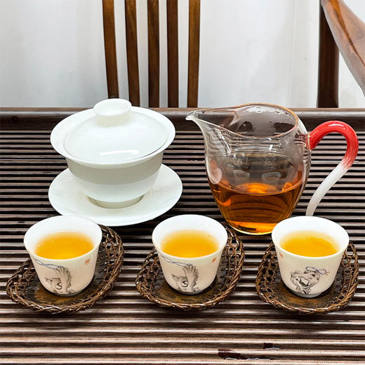 2014年福元号易武千秋纯正易武普洱生茶 专注高品质易武茶的一个品牌  易武麻黑、大漆树、曼洒古茶园易武料 性价比高真品 纯正易武好原料 商品图9